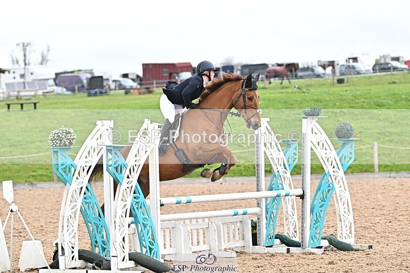 250414-111927-00444 - 90cm Round 1