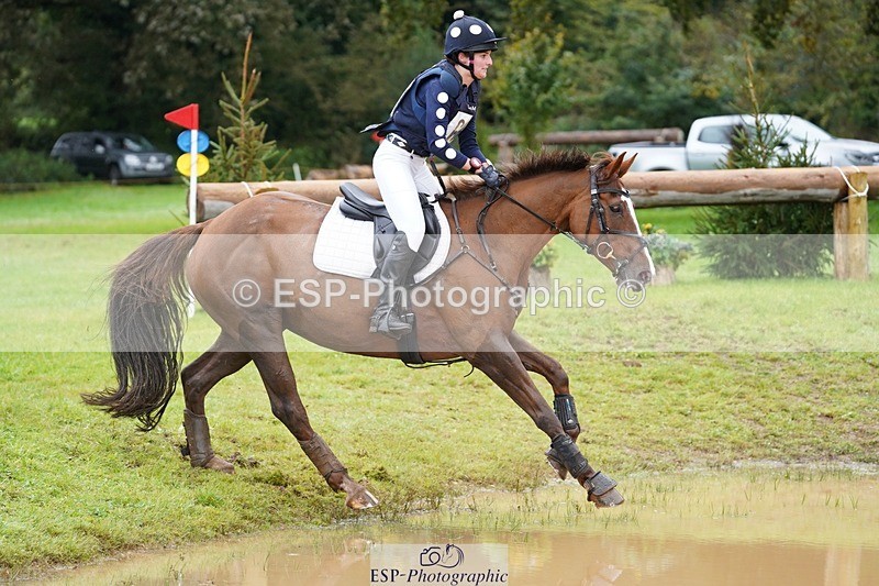 231021-113034-15515 - 667-BAILE.NA.CROISE-Emma.Pine-SC+XC