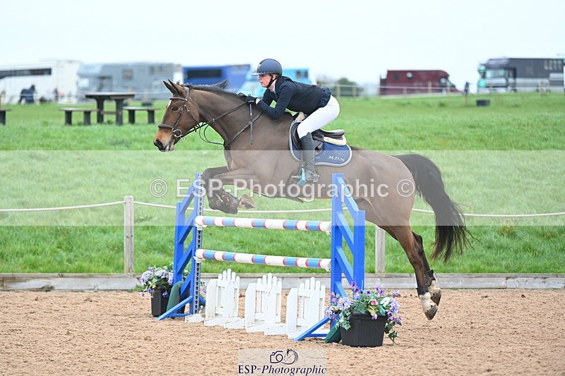 240316A-095528-02488 - Cls 13 Snr 1.05 and 1.10m Open