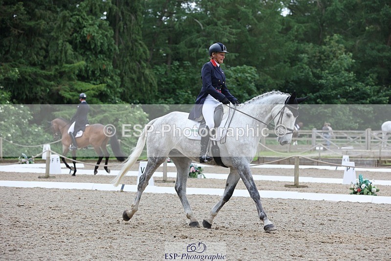 240523-093921-03176 - 208-KING_LOUIS-Mary_King