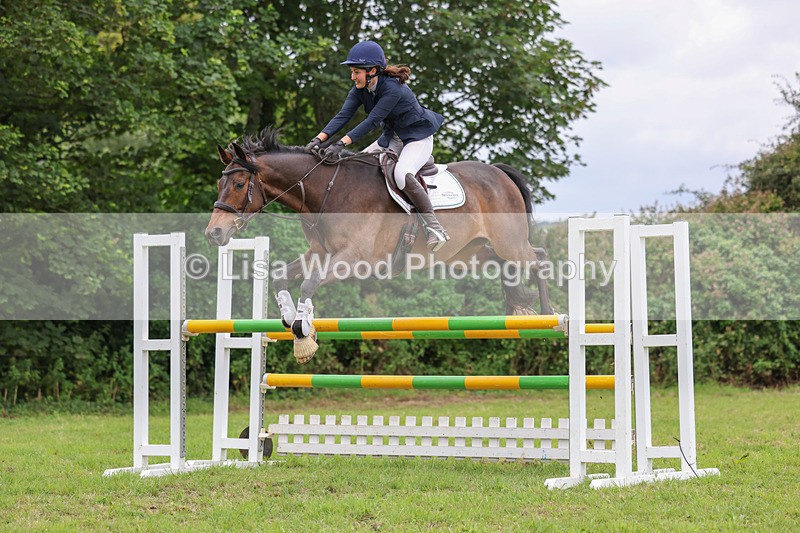 3E7A8100 - Class 7: Senior Newcomers/1.10m open