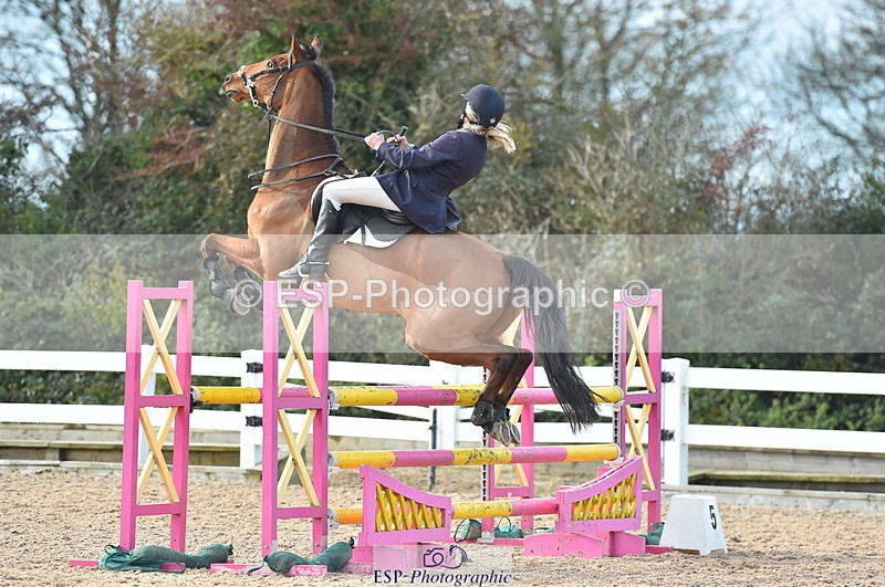 231111A-114206-01738 - Cls 11 Snr 1.05m Open