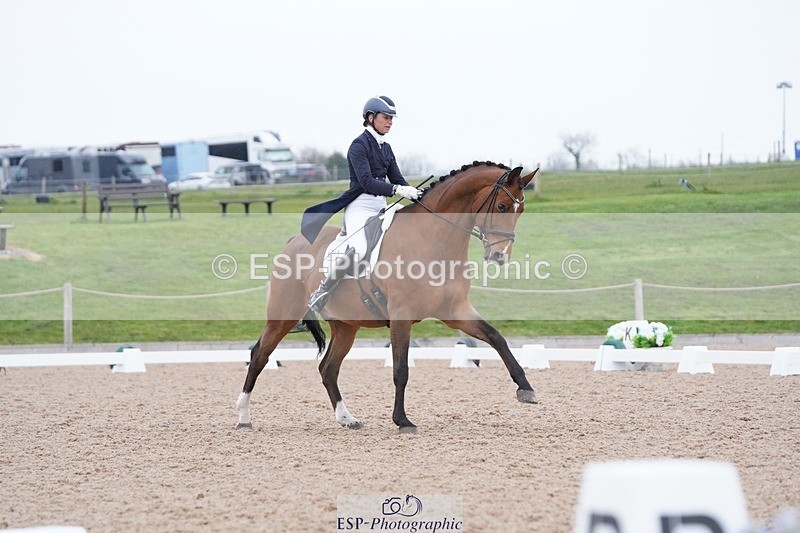 250403-164452-03420 - 005-Sara-Jane.Lanning-Choice