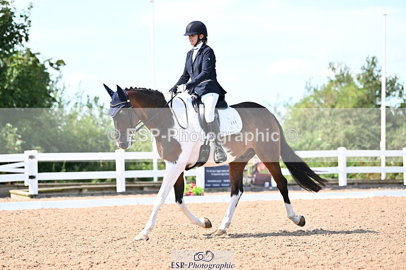 240816A-144508-05479 - 208-Sophie.Savage-Two.Tone.Ted