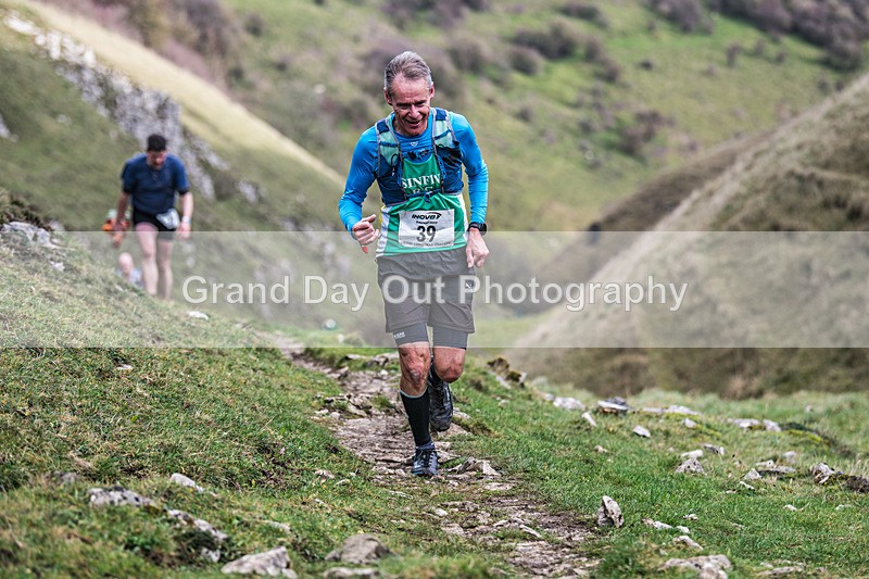 Litton-442 - Litton Christmas Cracker Fell Race (Limestone Series) Sunday 14th December 2025