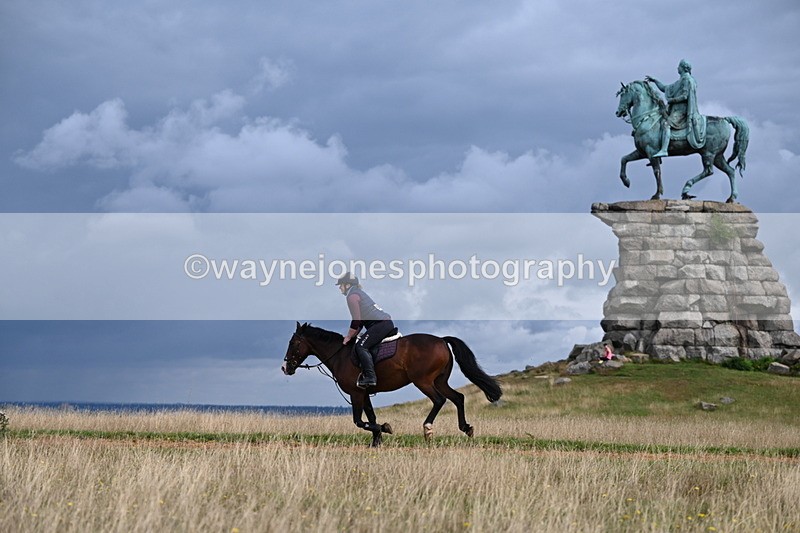 DSC_4481 - Time at Statue 09:50 to 11:09