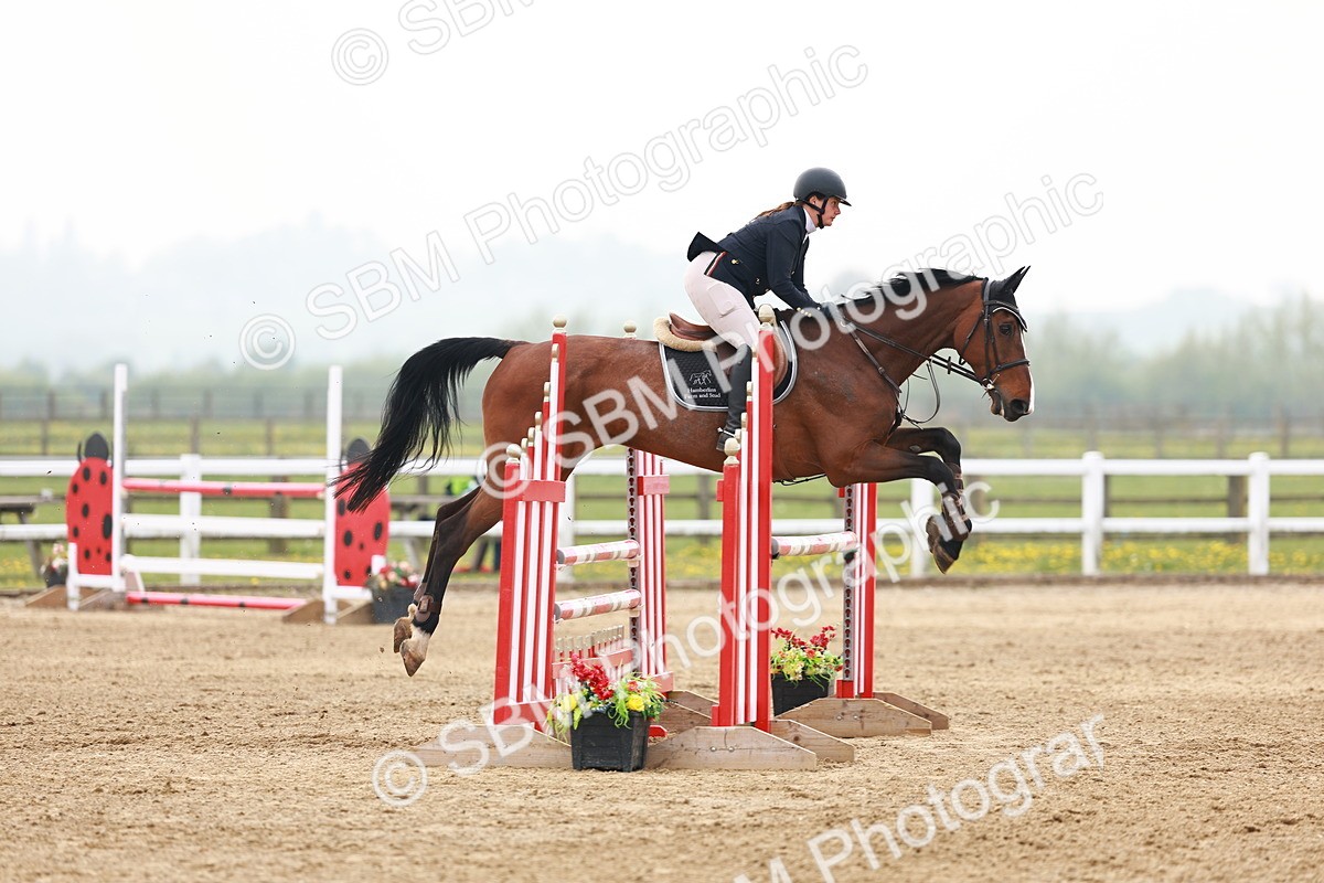  - Class 18 - Senior Newcomers - 1.10m