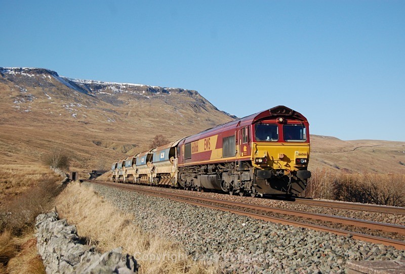 27.2.13 - 66066 6K05 Carlisle - Crewe, Ais Gill MP260 - Ais Gill - Milepost 260