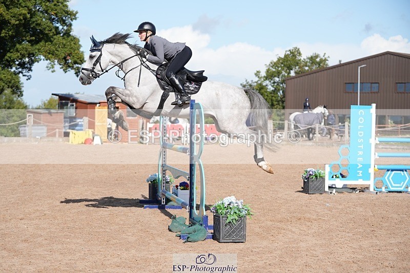 250913-104038-06216 - Cls 14 Snr Newcomers