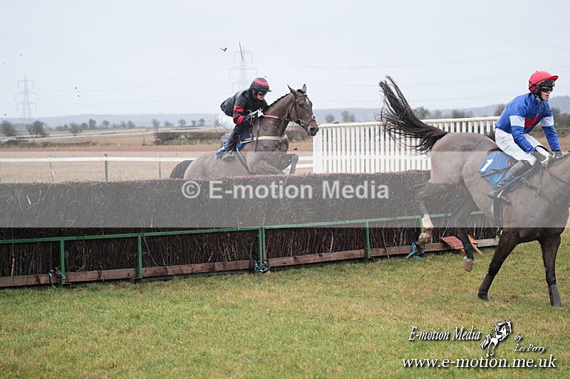 PtP 260125 72 - Cocklebarrow Point-to-Point racing with the Heythrop Hunt 26/01/25