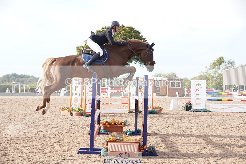 241005A-162238-05196 - SAT Cls 12 Snr Fox & 1.20m Open