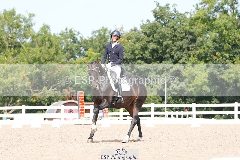 250815-124927-01086 - 016-Ben.JamesToto.light