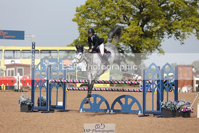 240511A-105107-11921 - Cls 33 Snr 1.20m Open