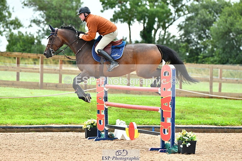 230723A-093447-10588 - Cls 4, 2 Star Small 1.30m