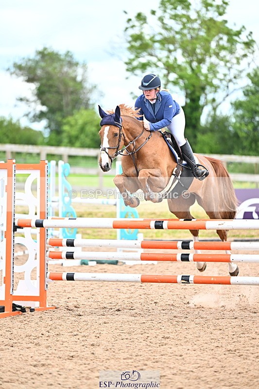 240608A-125242-02413 - Cls 4 Snr Newcomers and 1.10m Open