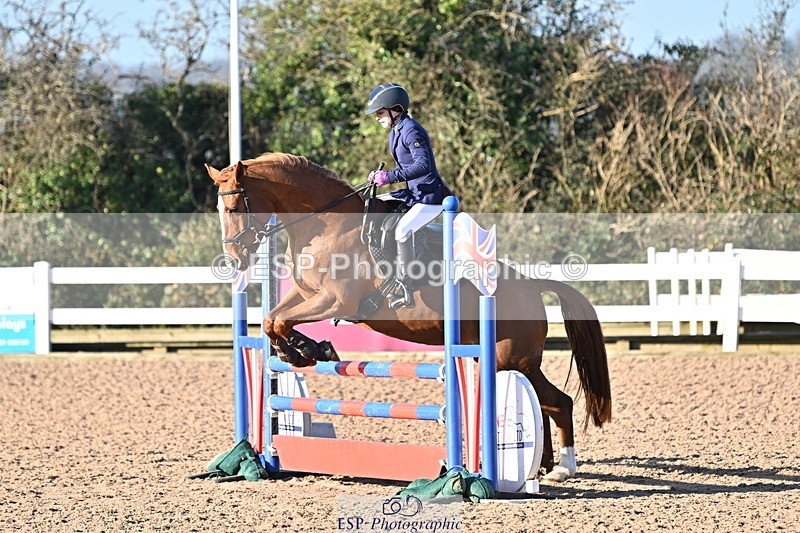 241113A-095643-00109 - Cls 01A&B Brit Nov & 90cm Open