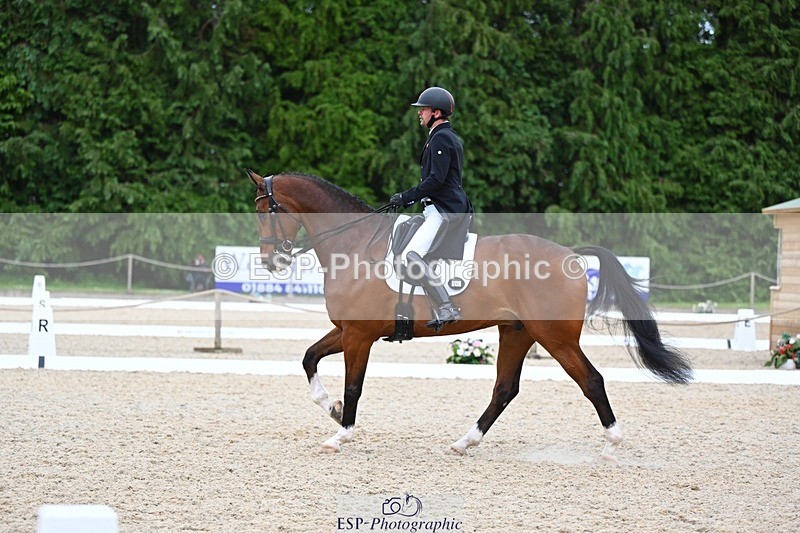 240524-165546-10885 - 547-BWE_NEWTON_DE_JASPER-Adam_Harvey