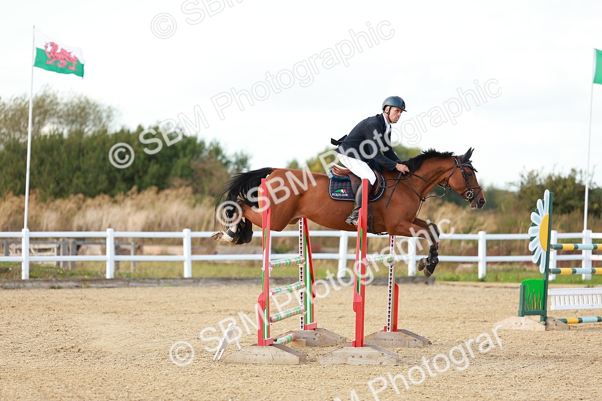 SBM_002096 - Class 5 - Senior Foxhunter - 1.20m