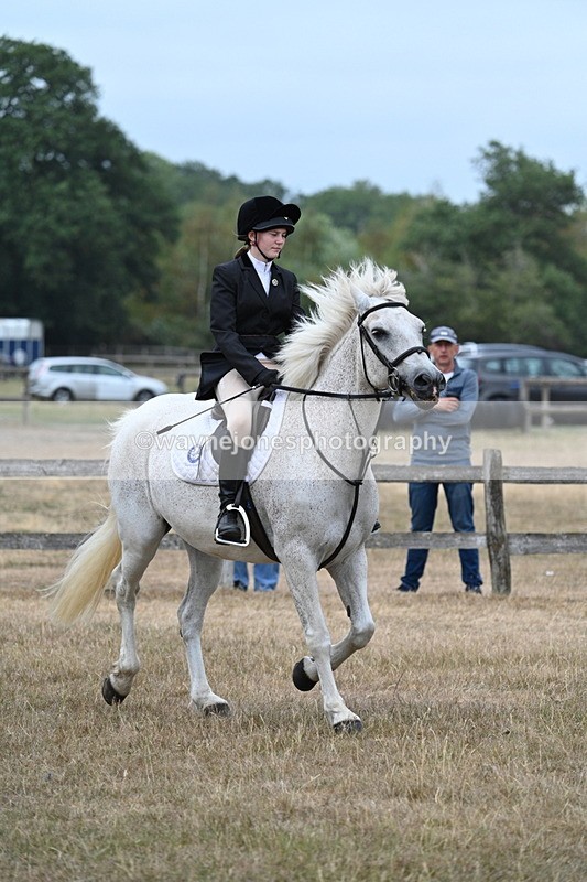 WJ7_1183 - Class 8 Ridden Veterans