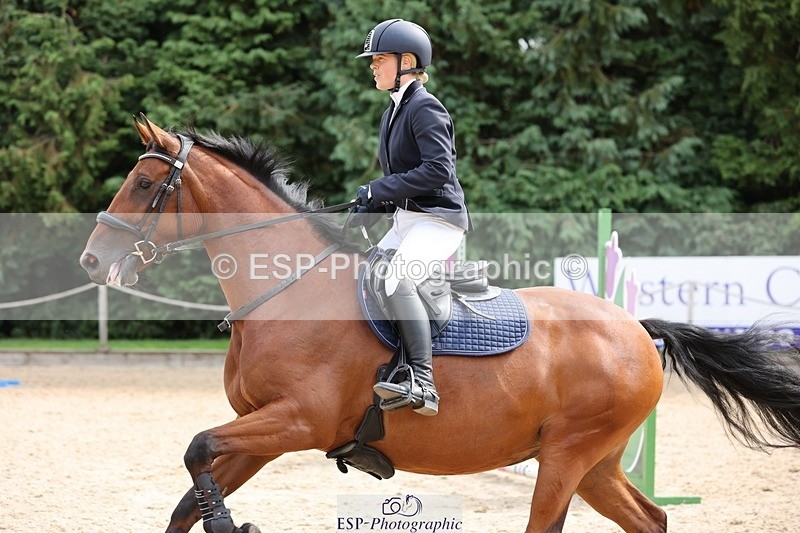 240817-110632-00813 - 03A Snr Disc