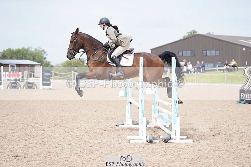 240831A-130828-03216 - 278-Georgina.Ewell-BUSY.DAY