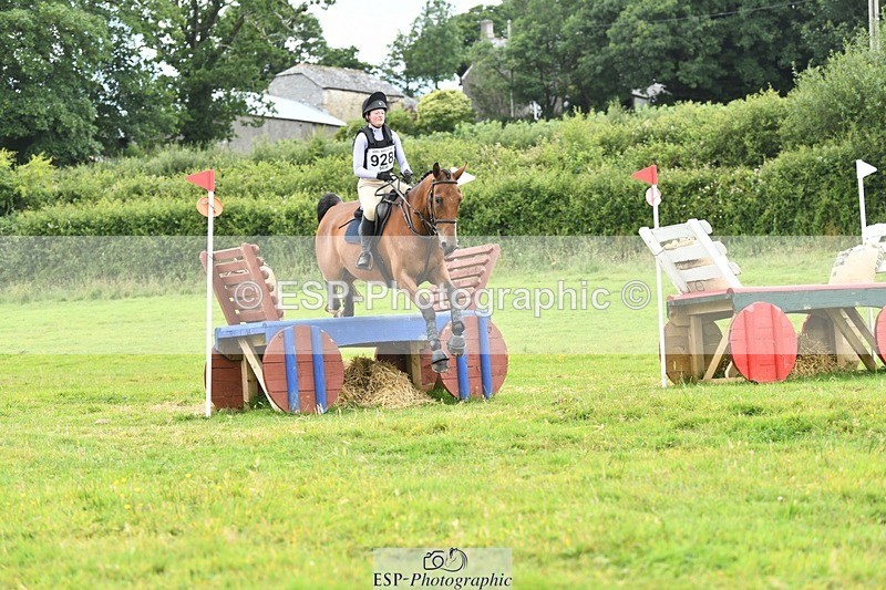 240630-124642-01110 - 928-Hannah_Jolliff-Maskerade