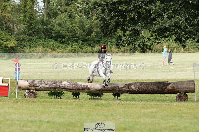 240825X-155750-36361 - 80cm XC 15.30 to 16.30