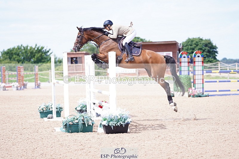 240802A-112206-03782 - Cls 16 Snr 1.20m Open