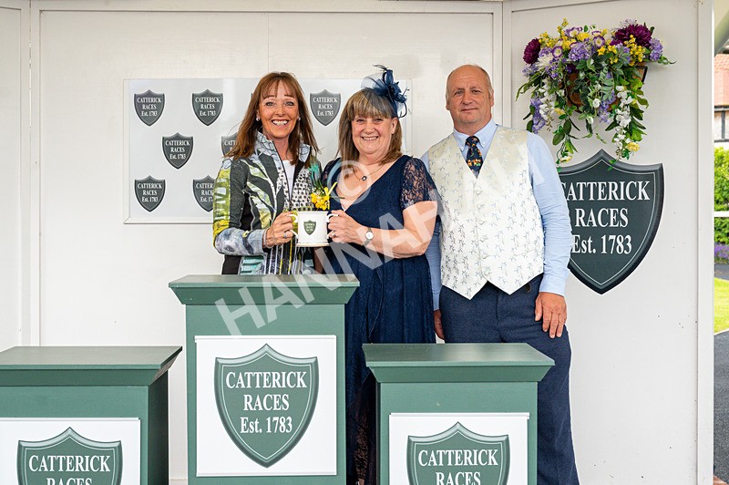 220626-Race 4-Velvet Rhythm-3330 - Race 4 16.00pm Congratulations To The Happy Couple EBF Fillies' Handicap