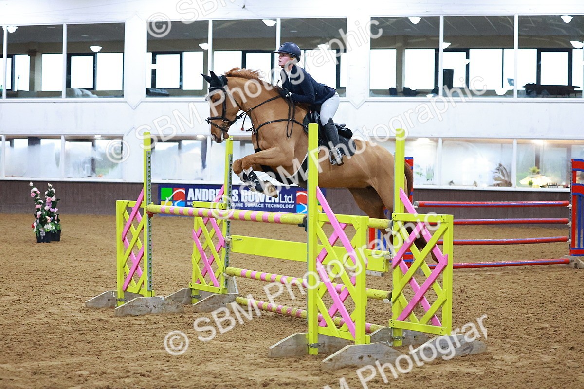 SBM_002406 - Class 5 - Senior Foxhunter 1.20m