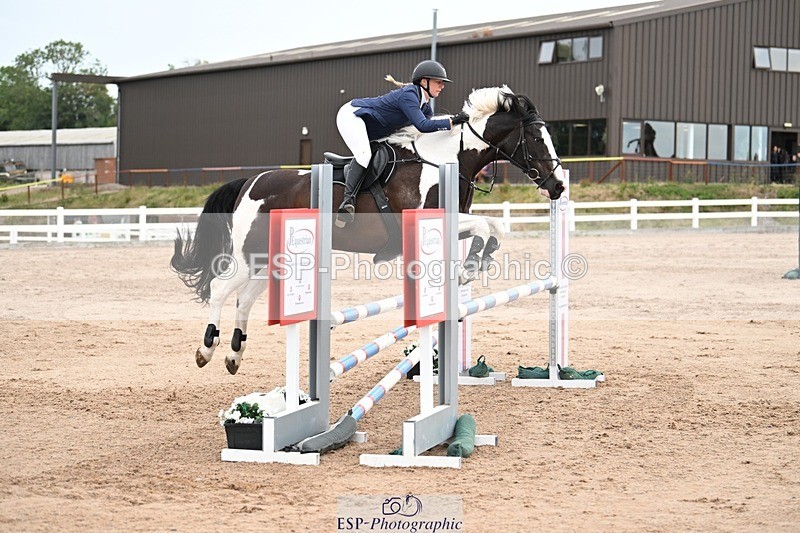 250727-094738-08909 - Cls 31 British Novice and 90cm