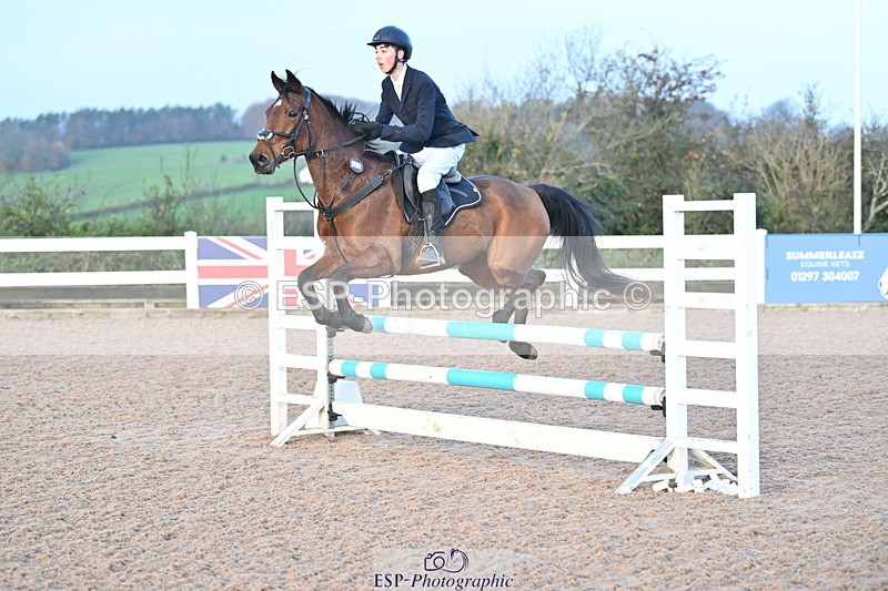 231119A-083443-04137 - Sun Cls 2 British Novice & 80cm Open