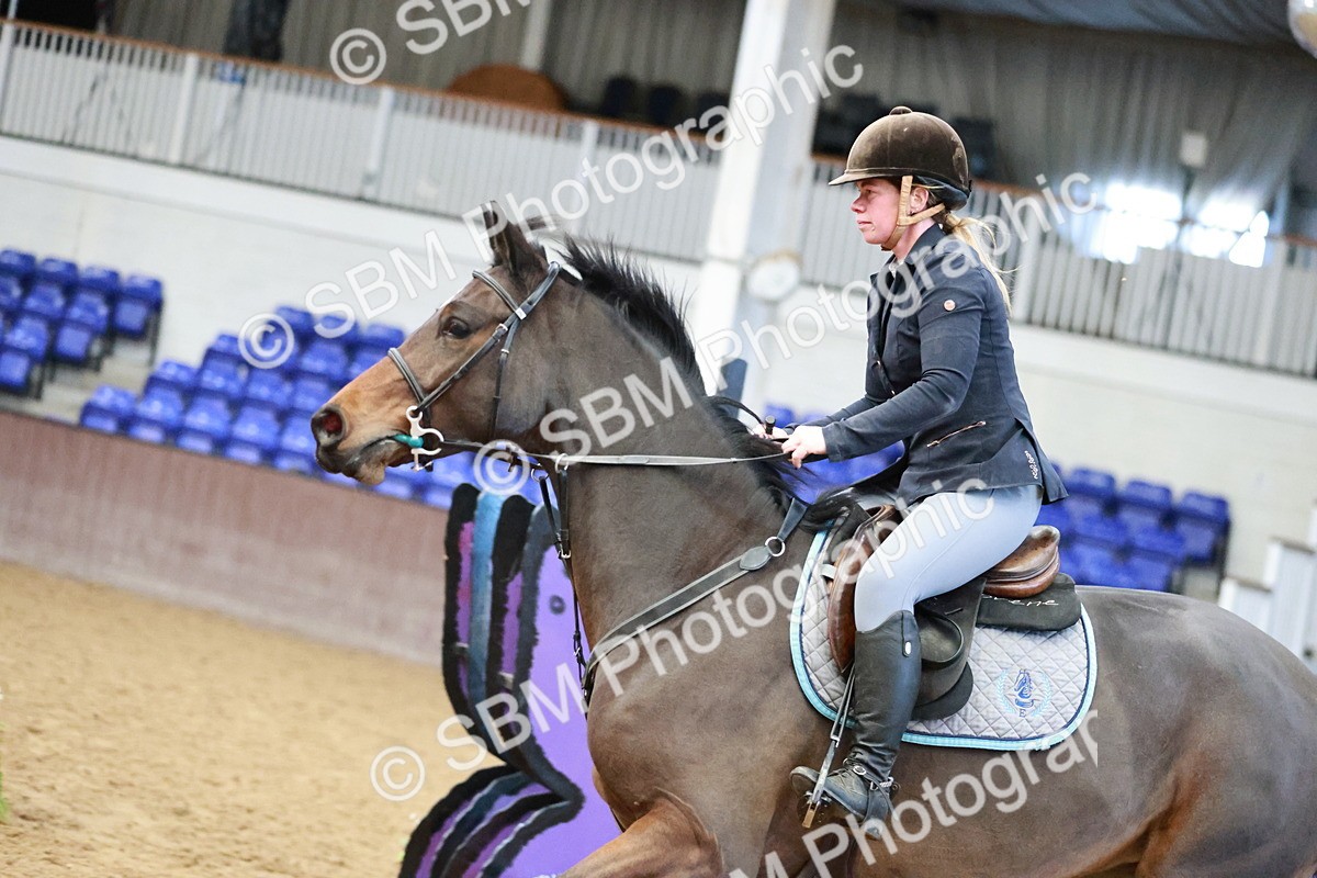 SBM_003008 - Class 9 - Senior British Novice - 90cm