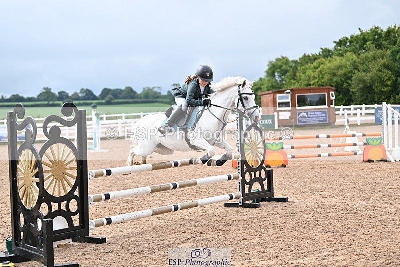 240908A-113131-03397 - Cls 18 A&B Pony Brit Nov & 80 Opern