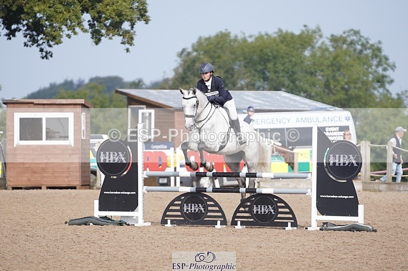 240831A-094928-00046 - 053-Lydia.Steele-FOLLYS.HERO