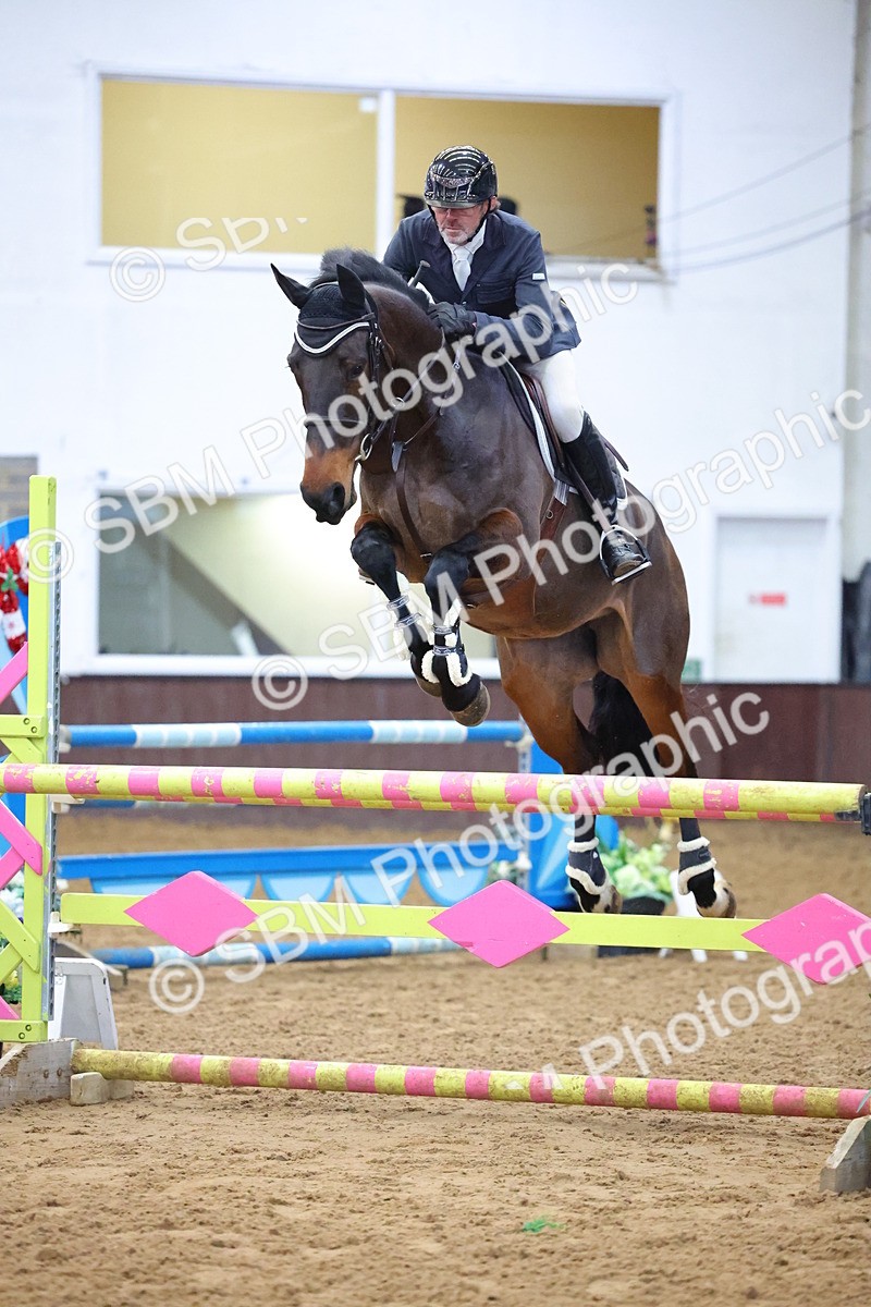 SBM_003103 - Class 15 - Senior Newcomers 1.10m