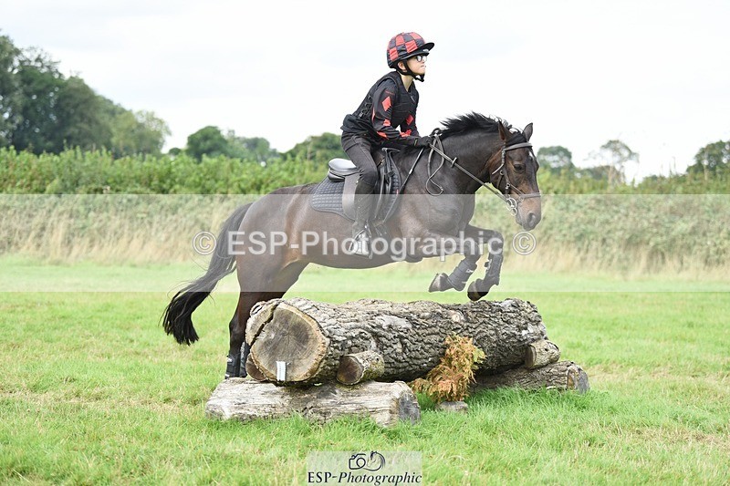 230817-142528-02157 - Kay's 2nd Group - XC