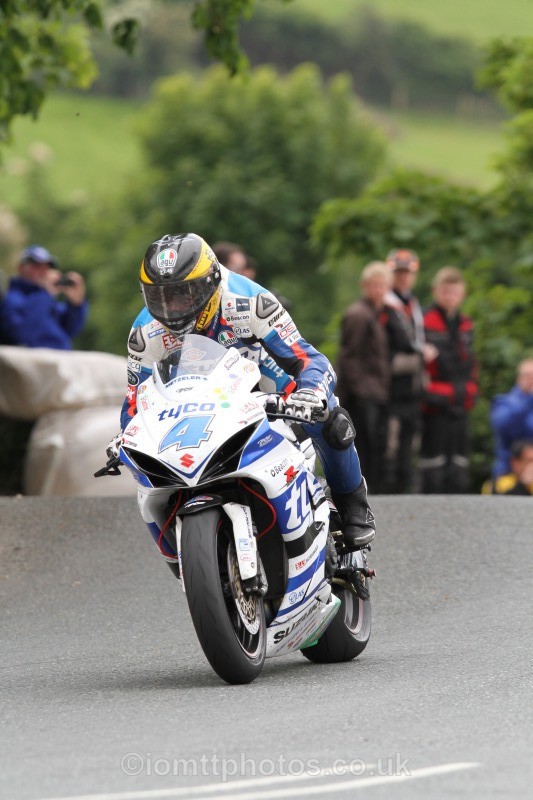 Guy Martin Suzuki / Tyco Suzuki - Monster Energy Supersport Race 2