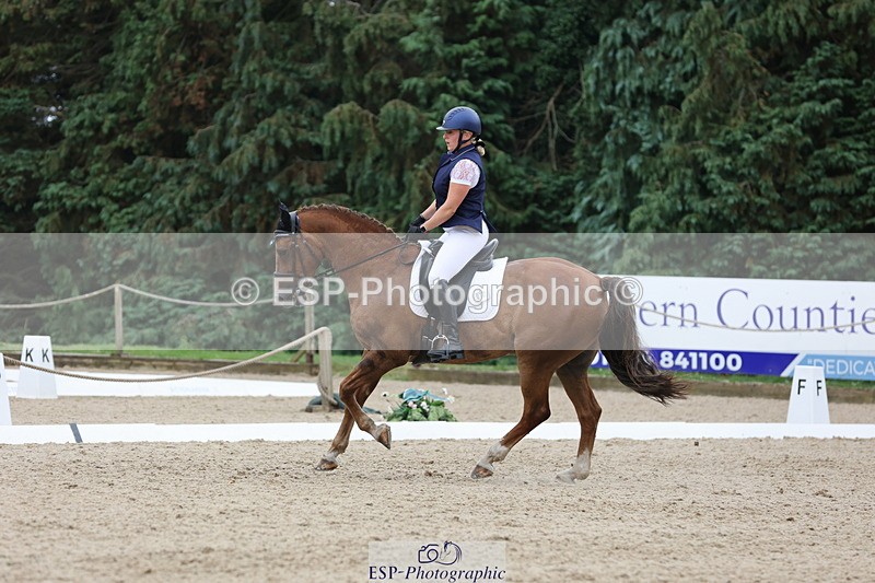 250718A-133336-01538 - 072-Emma.Trace-Laddenbrook.Truman