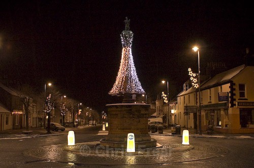 Mercat Cross at Night - Around Thornhill