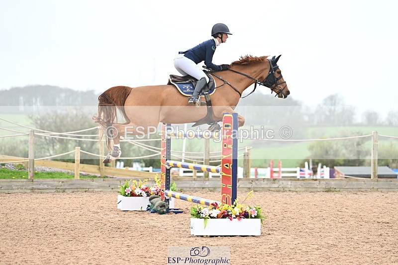 240405A-152808-02284 - Cls 6 National 1.40m Open