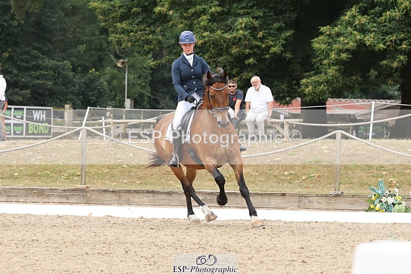 250718A-114554-00950 - 117-Alexandra.Northwood-Scurlagecastle.Gino