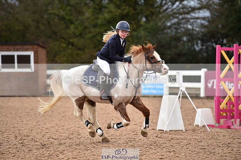 231203A-094014-00037 - Cls 1 Intro 70cm