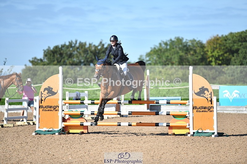 230903A-102405-03683 - Cls 12 95cm Amateur Quali