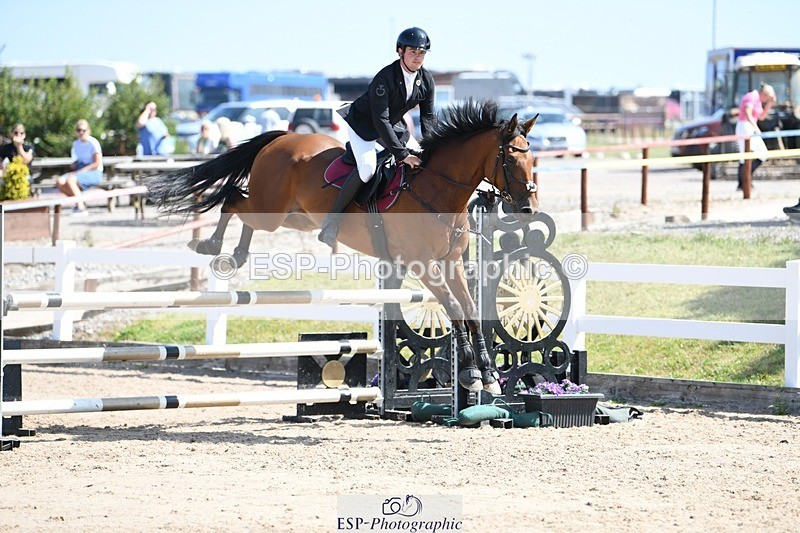 250725-112852-01554 - Cls 7 Snr Discovery and 1m