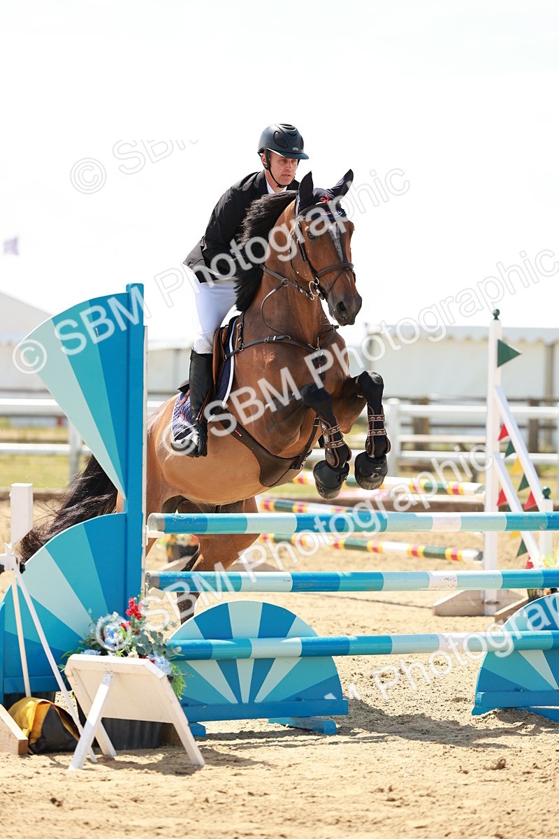 SBM_007181 - Class 2 - Senior Discovery - 1.00m Open