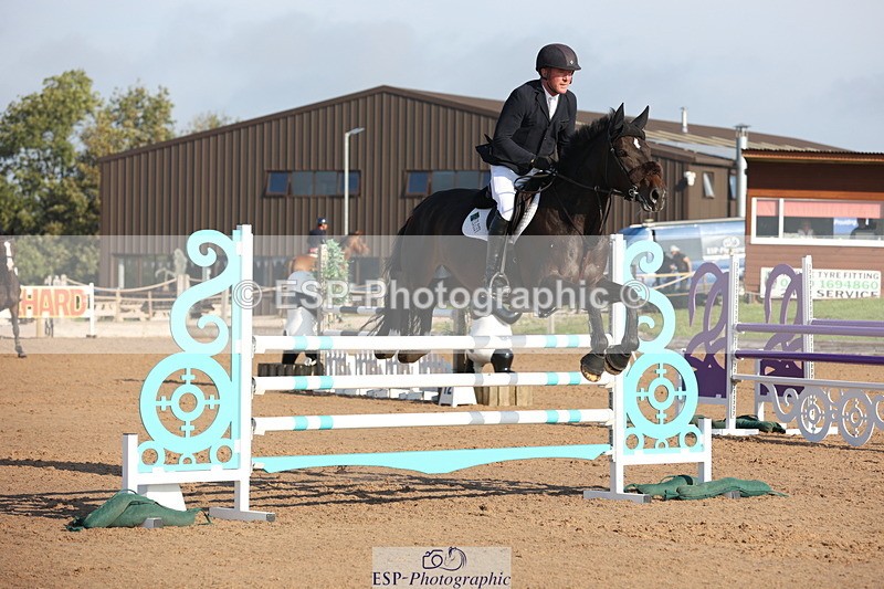 230915A-092215-01072 - Cls 1 Snr Newcomers