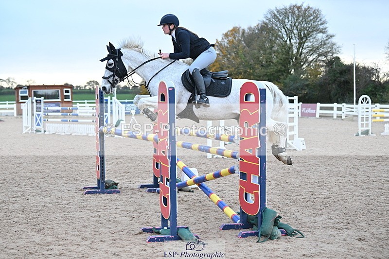 231119A-143456-06132 - Sun Cls 9 National 1.15m