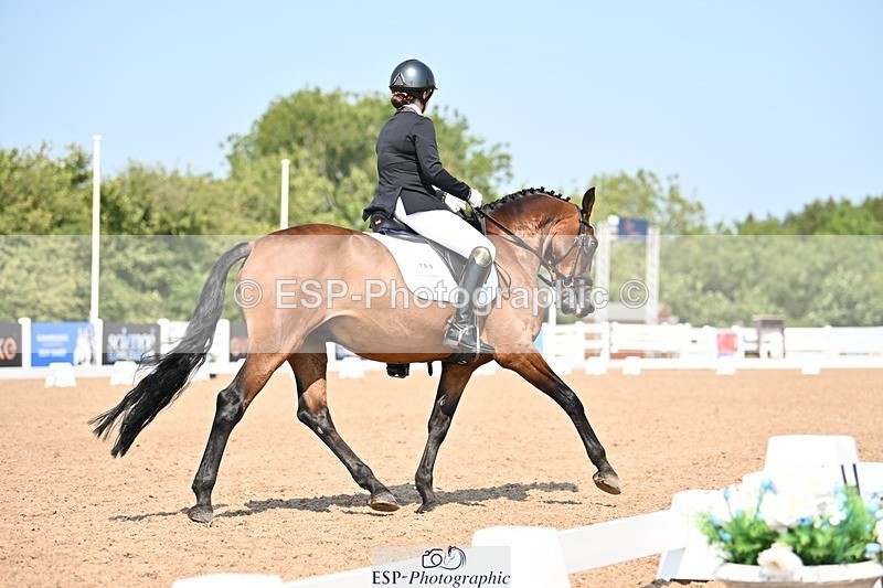 250816-122429-04245 - 105-Danielle.ThackrayTrevoulter.Mega.Mix.Two