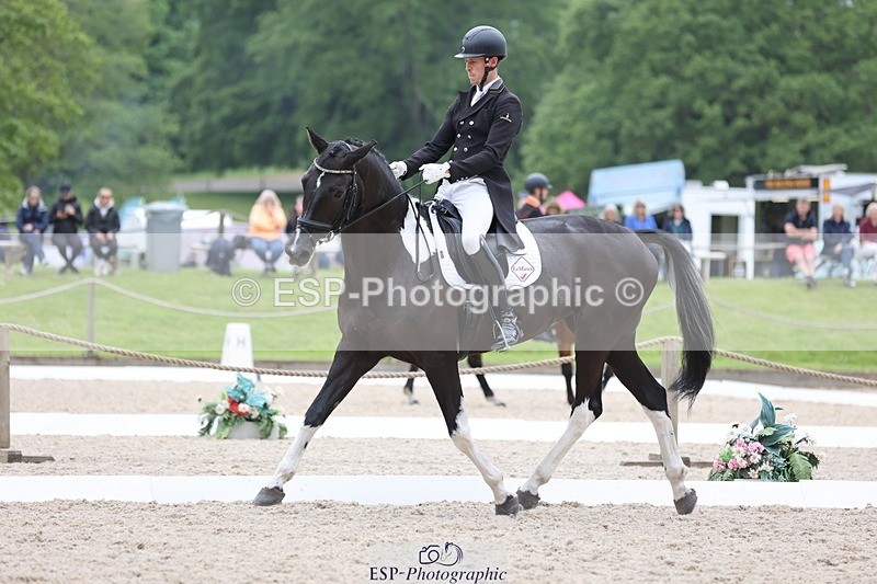 240524-171122-11238 - 377-HONEYBROOK_EXTRA_SPECIAL-Tom_Rowland